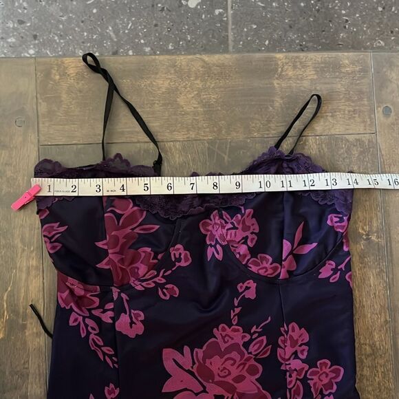 VINTAGE FLOWER PRINT MESH PANEL LACE UP BACK SLIP MAXI DRESS - BLACK - Picture 10 of 13